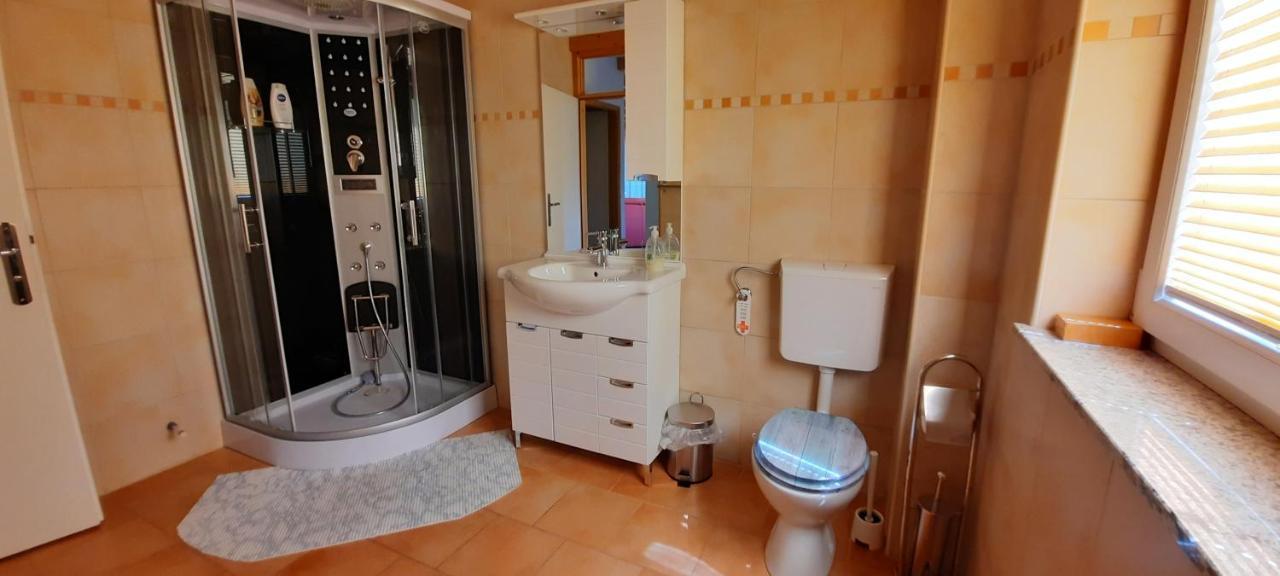 Apartment Murka Begunje na Gorenjskem Ngoại thất bức ảnh